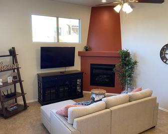 Casita del sol - Tubac - Living room