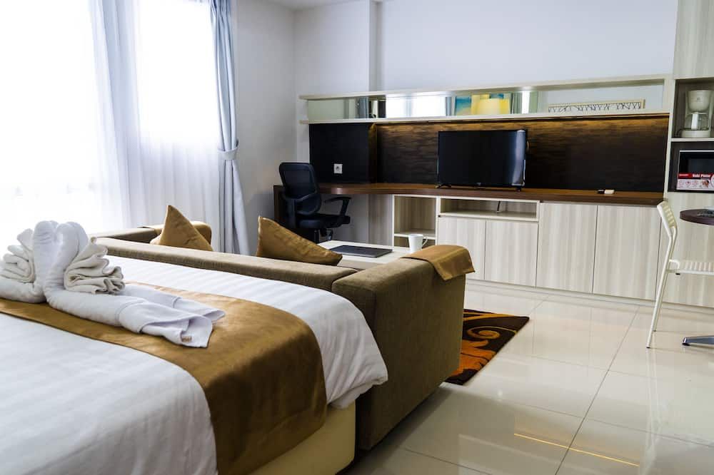 Azalea Suites Cikarang by Jayakarta Grup - Cikarang - Bedroom