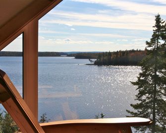 Secluded Cape Breton Cottage for a Weekend Getaway in Nova Scotia - Basin Road - Balcon