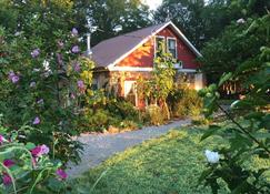 The Cottage at Ozark Highlands Farm - Carthage - Gebäude