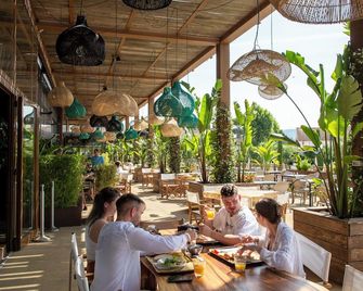 hu Firenze Camping in Town - Florence - Restaurant