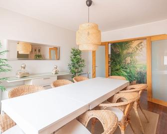 Luxo Apartment in Condominium dated with Pool - Ílhavo - Restaurante