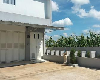 Alia Corner Homestay - Banjarnegara - Lobby