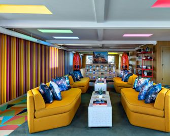 Americana Motor Hotel - Flagstaff - Lounge
