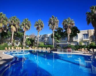 Mandarin Resort & Spa - Bodrum - Pool