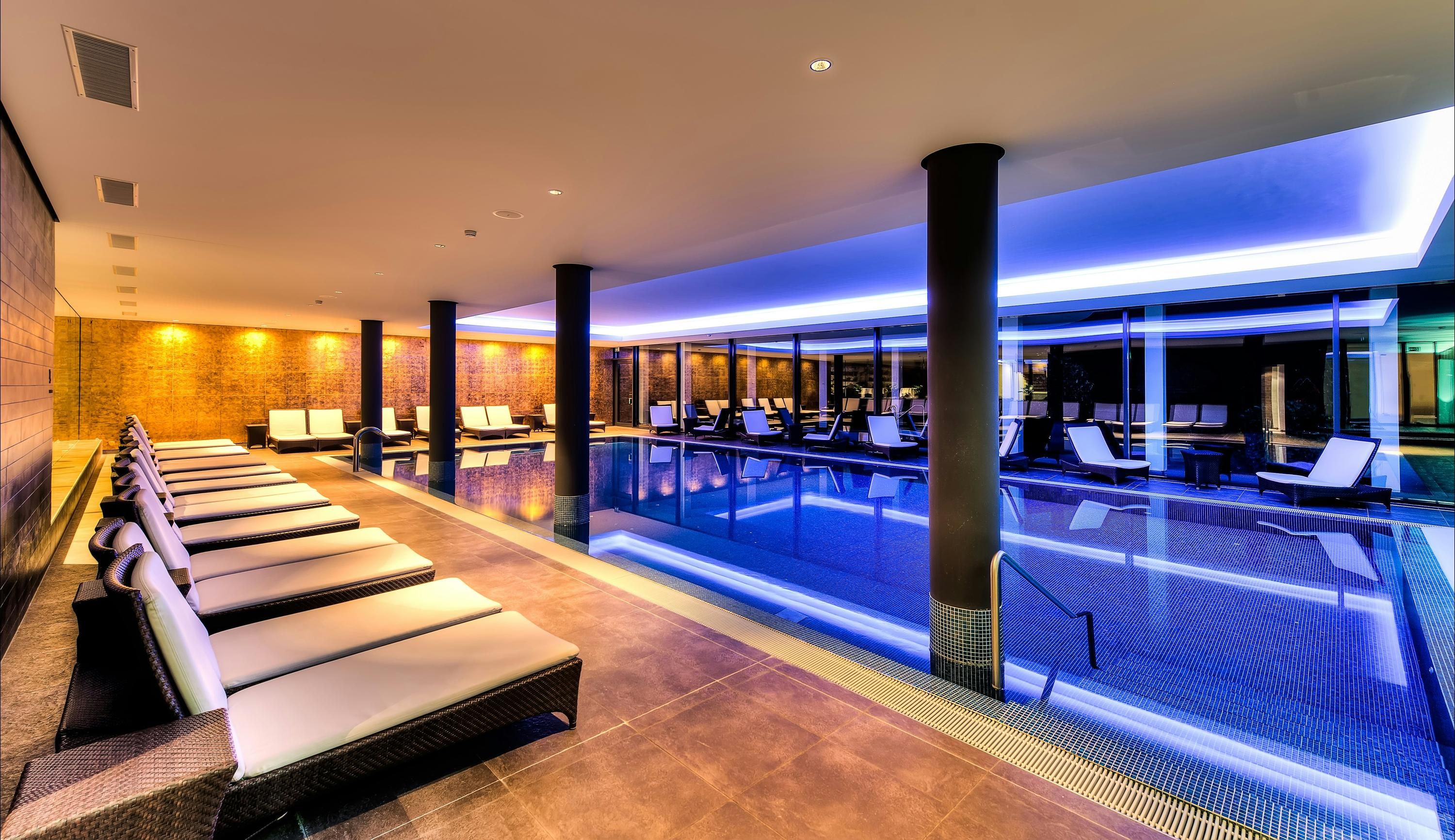 Wellnesshotel Golf Panorama - Märstetten - Bazén