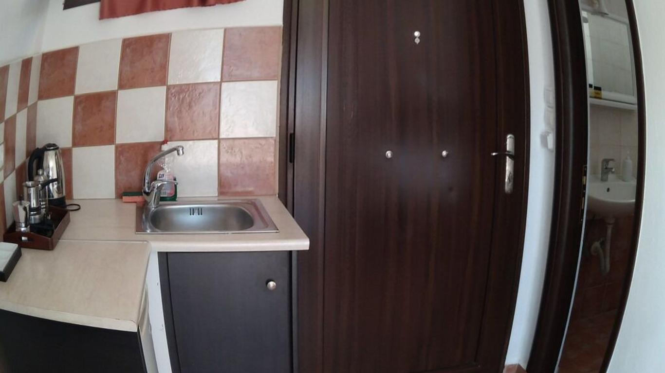 Skiathos Holiday House