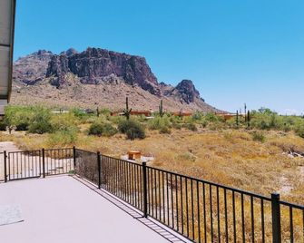 Mountain View Getaway - Apache Junction - Balcony