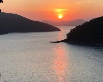 Praialar Apartamentos Ubatuba - Caraguatatuba