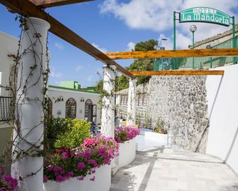 Hotel La Mandorla - Barano d'Ischia