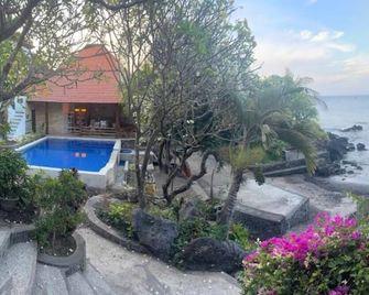 Tulambubu Dive Resort - Tulamben