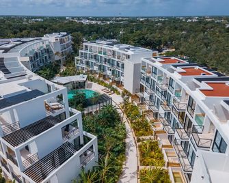 The Waves - Tulum - Building