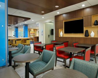 Holiday Inn Express & Suites Lake Charles South Casino Area By IHG - Lake Charles - Restaurant