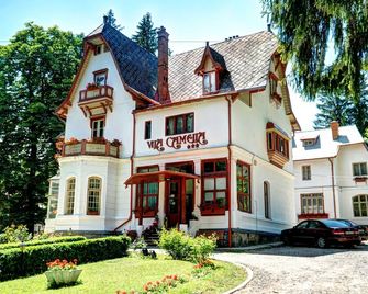Vila Camelia - Sinaia - Edificio