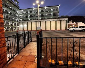 Hotel Marques De Cima - Nogales - Balcone