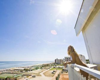 Hotel City - Milano Marittima - Balcony