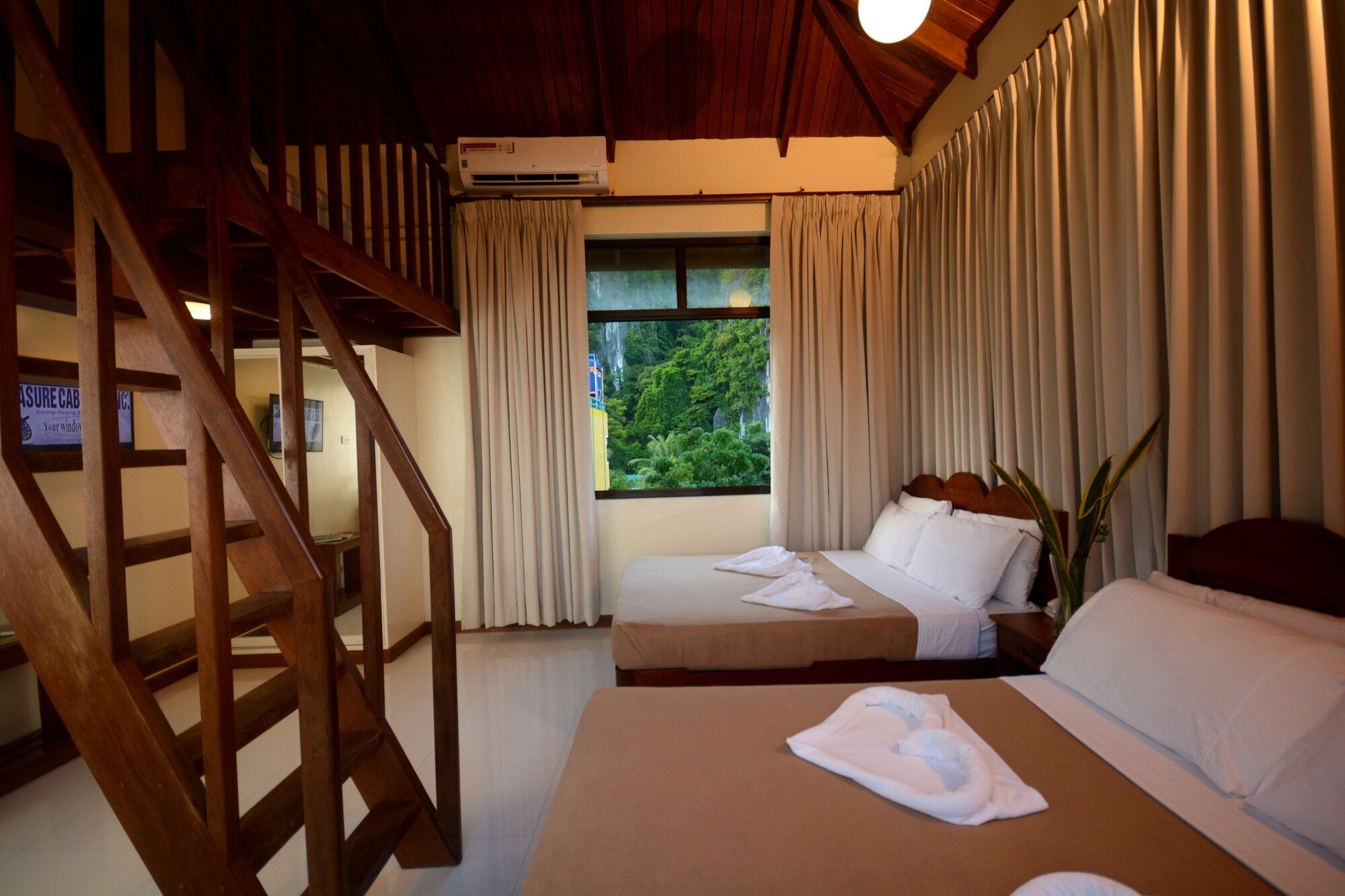 إبيل ترافل لودج إل نيدو