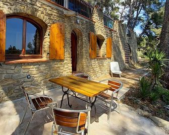 Les Pins - Le Castellet - Патіо