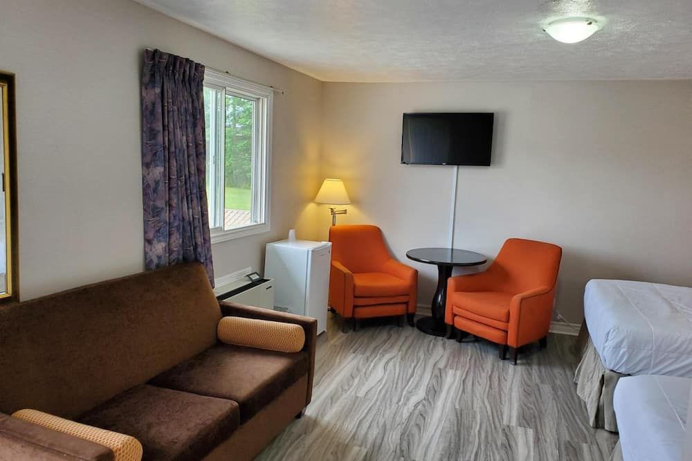 Wiarton Willys Inn - South Bruce Peninsula