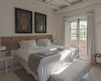 Charco Hotel - Colonia del Sacramento - Bedroom