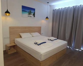 The Sunset Villa - Dhiffushi