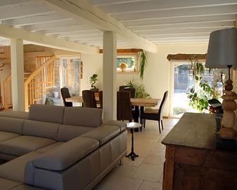 La Relinquiere - Milhac - Sala de estar