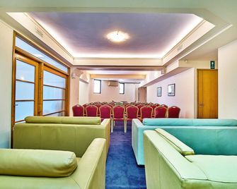 Silver Beach Hotel & Apartments - Gerani - Lounge