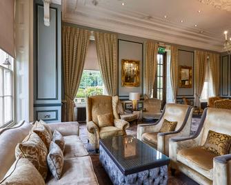 Oulton Hall Hotel - Leeds - Lounge