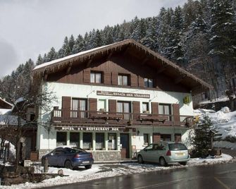 Relais Des Villards - Séez - Building
