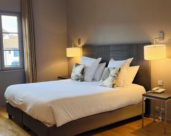 Grand Hotel De Castres - Castres - Bedroom