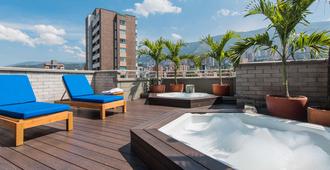Hotel Poblado Alejandria - Medellín