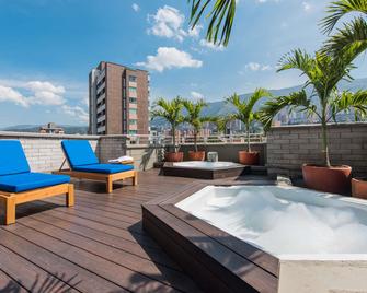 Hotel Poblado Alejandria - Medellín - Edificio