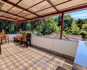 Gavi Homestay - Sringeri - Balcony