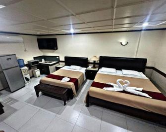 Tiger Hotel - Angeles City - Bedroom