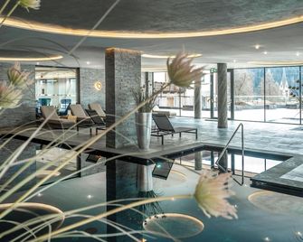 Ciampedie Luxury Alpine Spa Hotel - Vigo di Fassa - Lobby