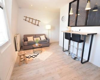 Fashion Appart - Hyper Centre - Tram - Free Wifi - Lerelaisdodile22 - Valenciennes - Salon