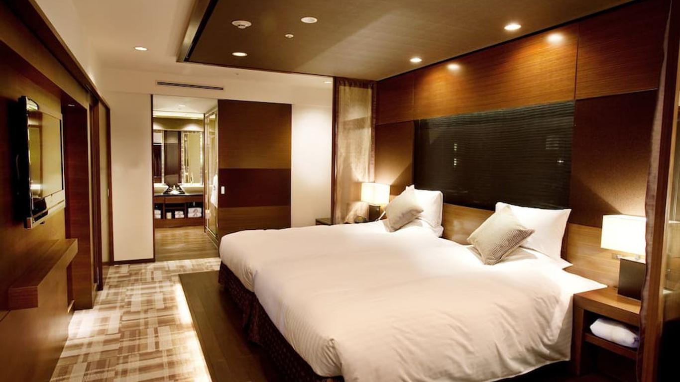 Brighton Kyoto (tentative) Curio Collection by Hilton