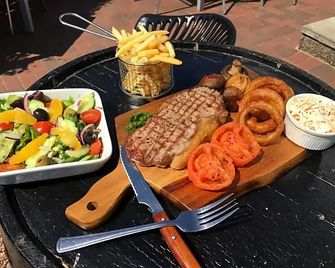 The Upper Largo Hotel & Restaurant - Leven