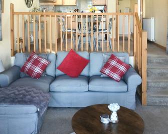 1 bedroom accommodation in Fordyce - Банф - Вітальня