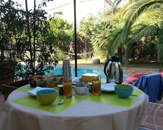 La Chambre D'hôte - ניס - מסעדה