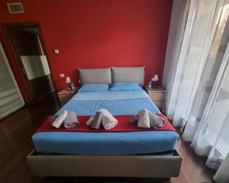 Ama Milano Intero Appartamento Bicocca Zona 9 - Milano - Camera da letto