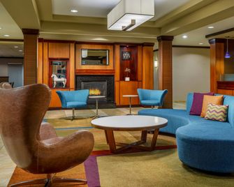Fairfield Inn & Suites by Marriott Peoria East - East Peoria - Lounge