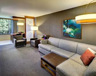 Hyatt Place Uc Davis - Davis - Living room