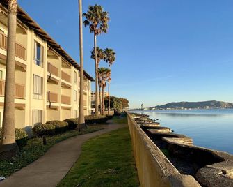 Vagabond Inn Executive - San Francisco Airport Bayfront (Sfo) - Burlingame - Extérieur