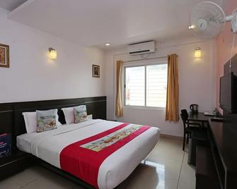 Aavass Inn Paradise - Mysore - Bedroom