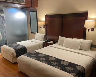 Park Avenue Hotel Nungambakkam - Chennai - Bedroom