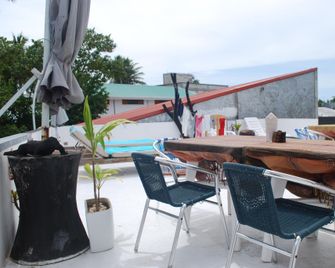 Coco Cottage Local Style - Maldives - Guraidhoo - Patio