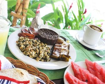 Casa Lakyum - Palenque - Food