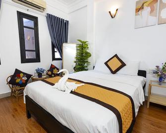 Casablanca Hotel - Hue - Bedroom