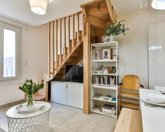 Charming cottage in the heart of Les Sables d'Olonne - Les Sables-d'Olonne - Ruokailuhuone